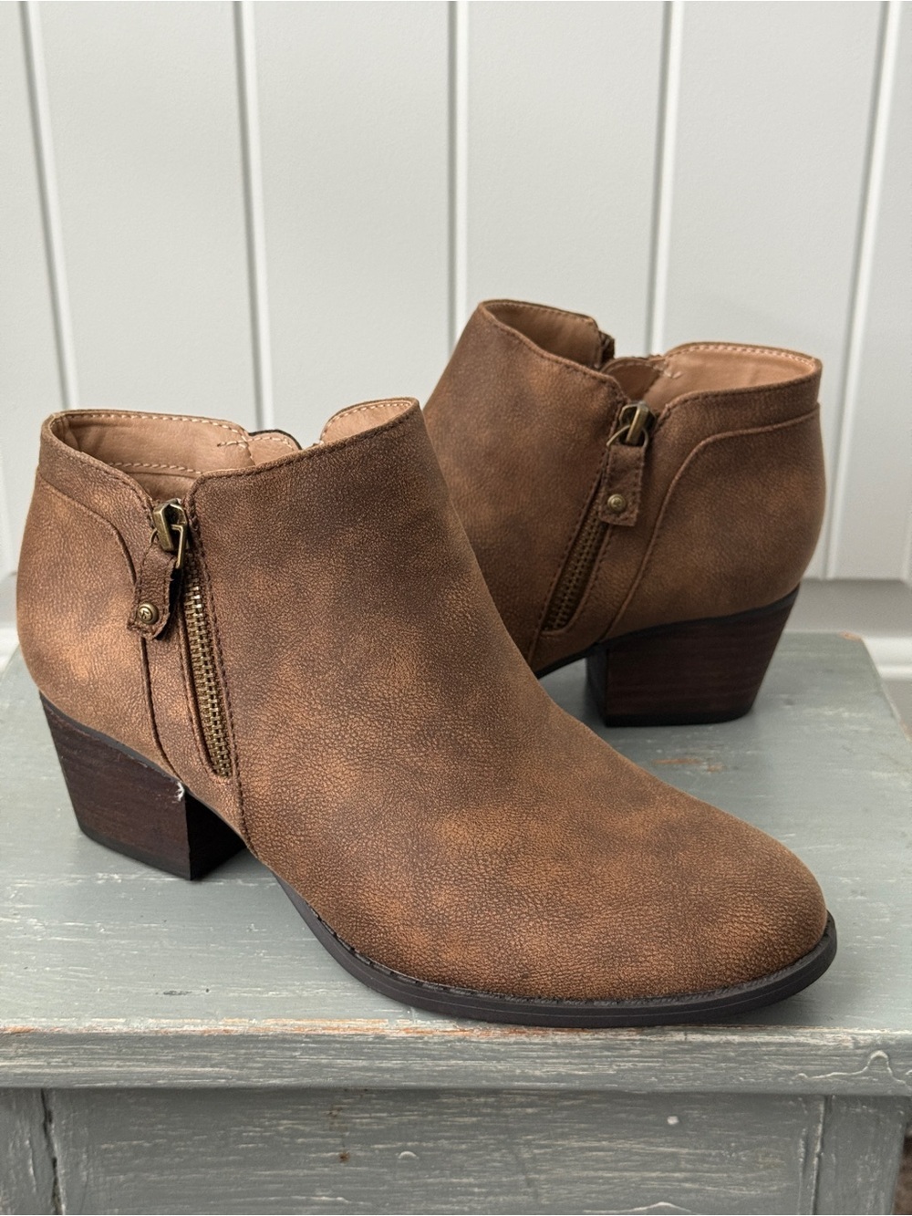 LifeStride Women's Blake Zip Ankle Boots Brown Size 6.5